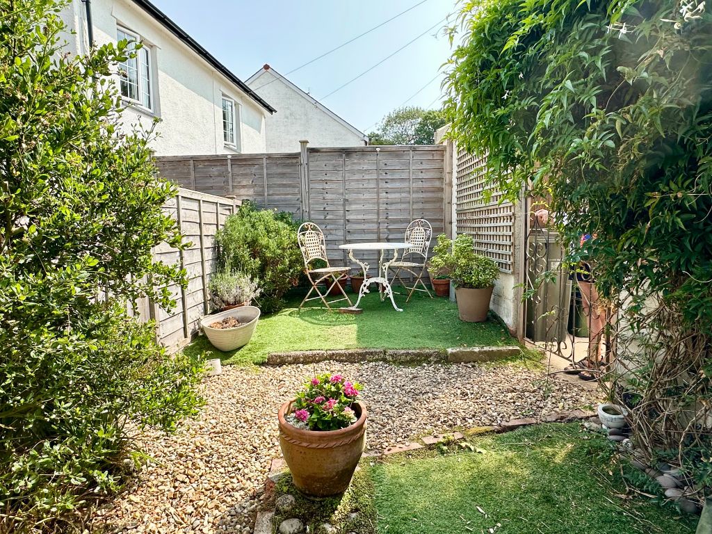 Property photo 3 of 16
