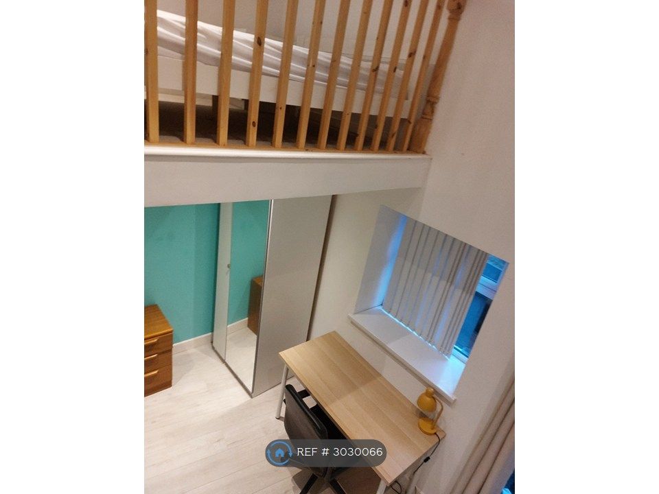 Property photo 2 of 3