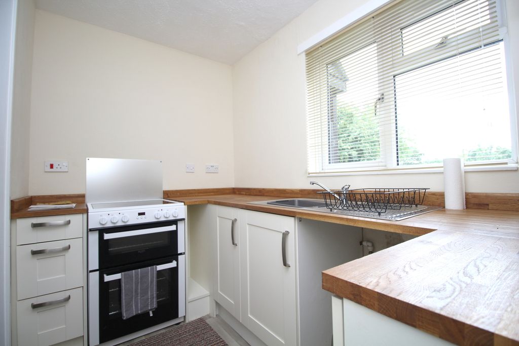 Property photo 3 of 10 Img_9085