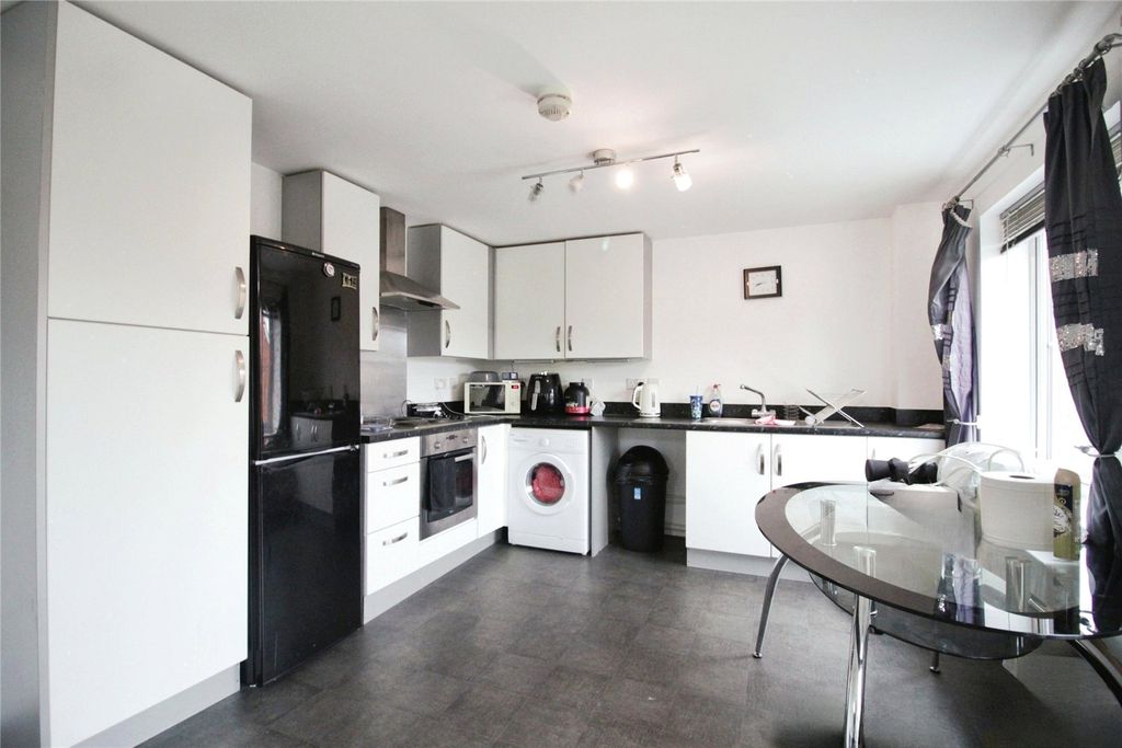 Property photo 3 of 7 Picture No. 08