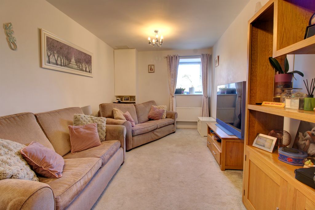 Property photo 3 of 15