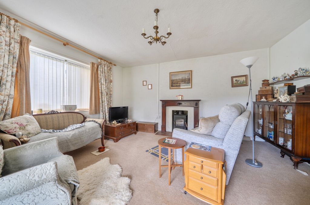 Property photo 3 of 17 1467876-12-6A283E...