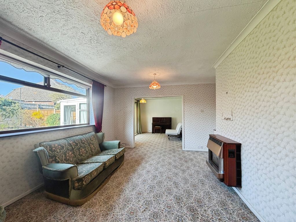 Property photo 2 of 22