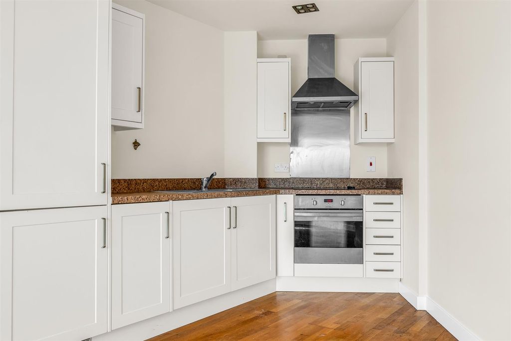 Property photo 3 of 11 Internal-2.Jpg