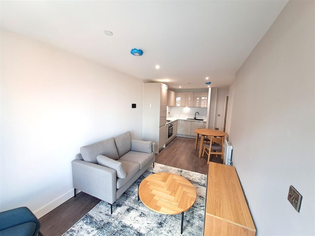 Property photo 1 of 11 501 1.Jpg