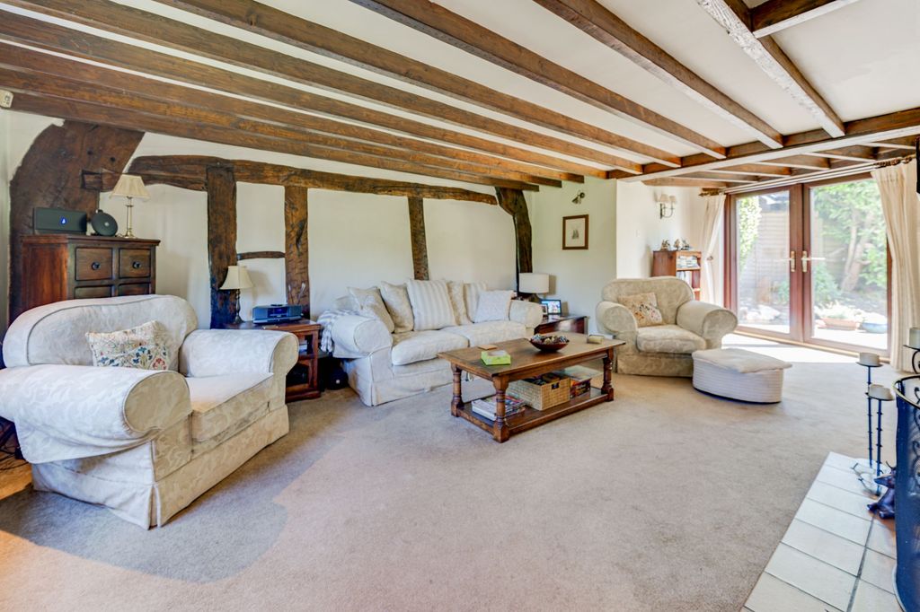 Property photo 2 of 30