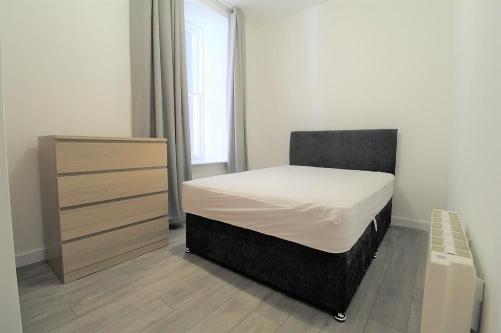 Property photo 3 of 4 Bedroom