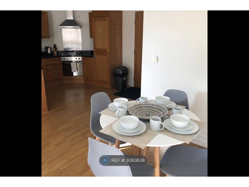 Property photo 2 of 12 Dining Room