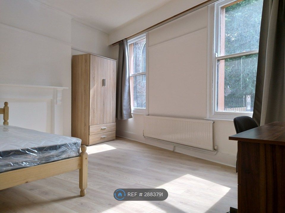 Property photo 1 of 5