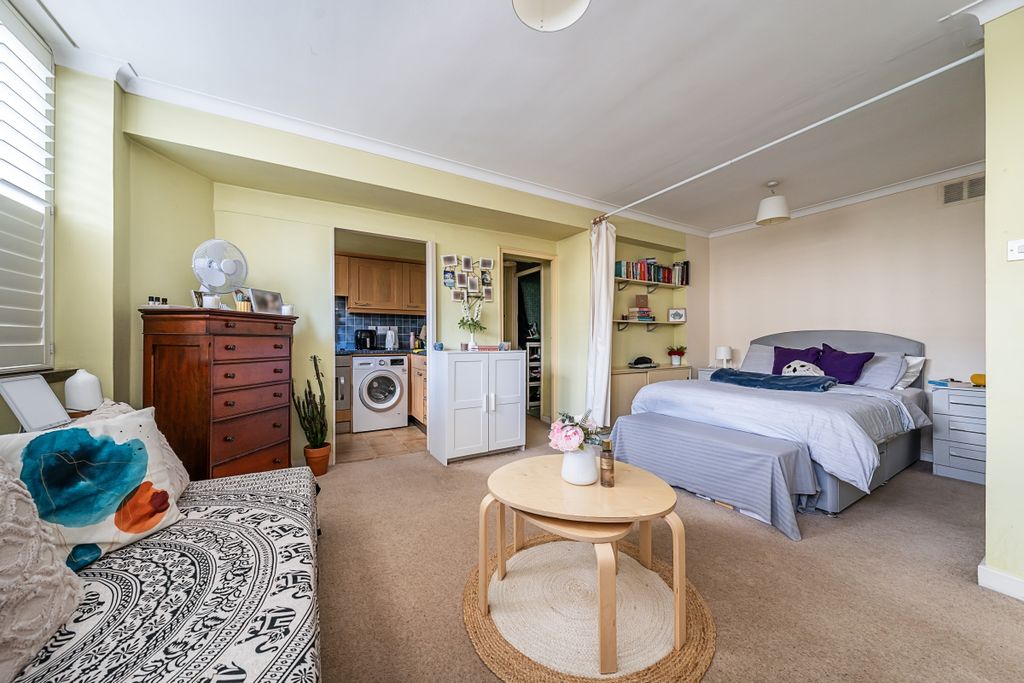 Property photo 1 of 15 02