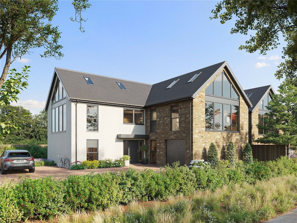 Property photo 2 of 9 Picture No. 17