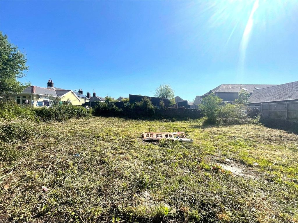 Property photo 1 of 5