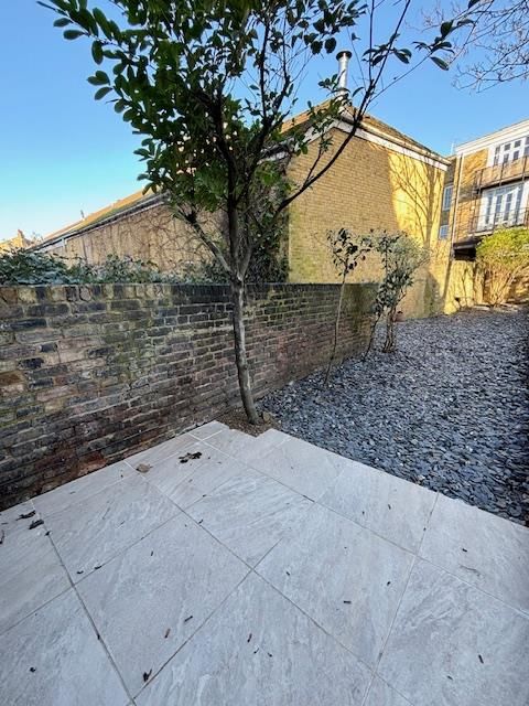 Property photo 2 of 16 Harwood Garden 2 .Jpg