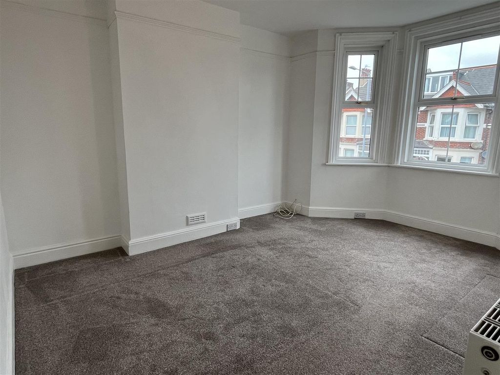 Property photo 3 of 12 Bedroom 1