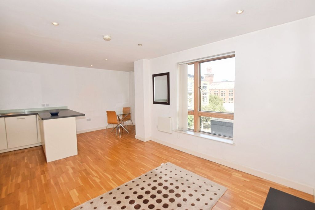 Property photo 2 of 11 Picture No. 16