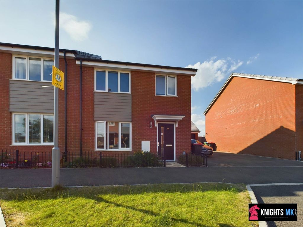 Property photo 1 of 26