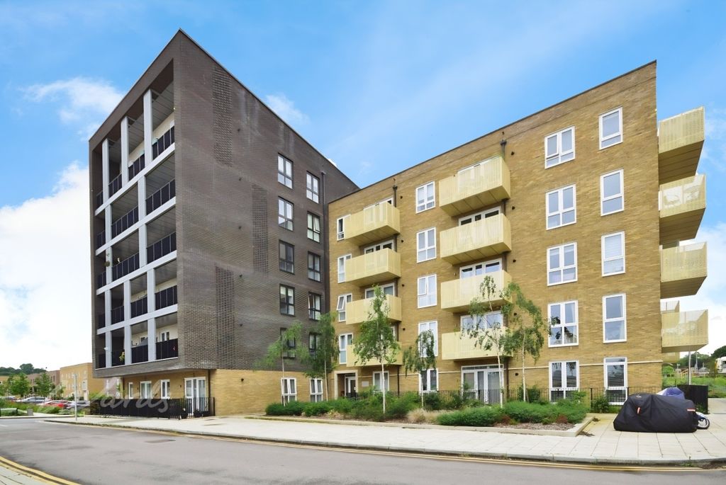 Property photo 1 of 6 Corys Front