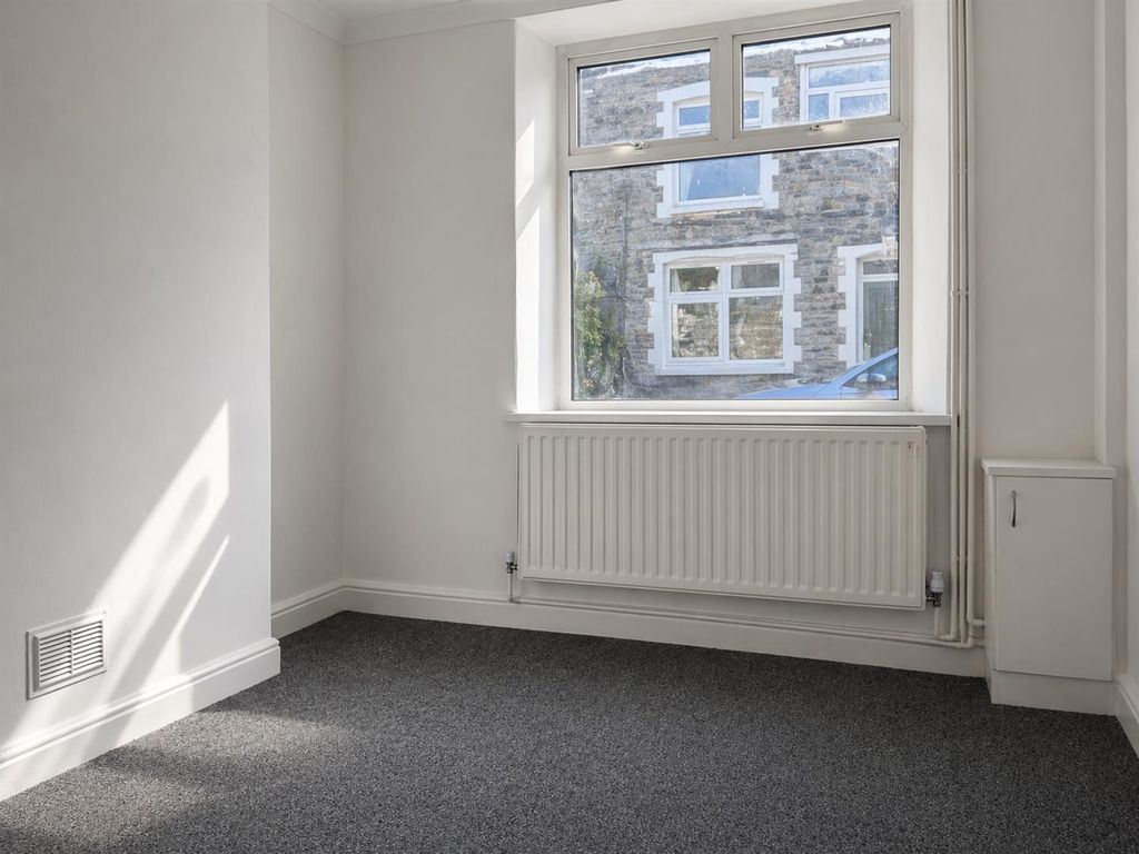 Property photo 3 of 9 Caa21585-A1ba-4c23-9Fce-9517Ab53d060.Png