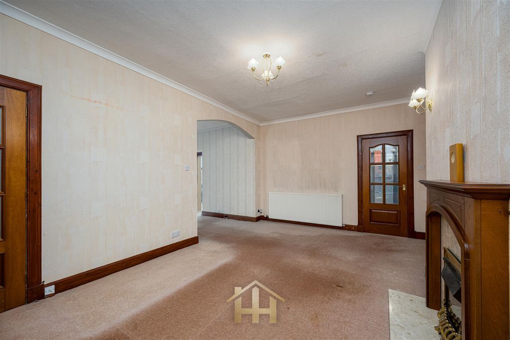 Property photo 2 of 19 Z92_8609-Edit.Jpg