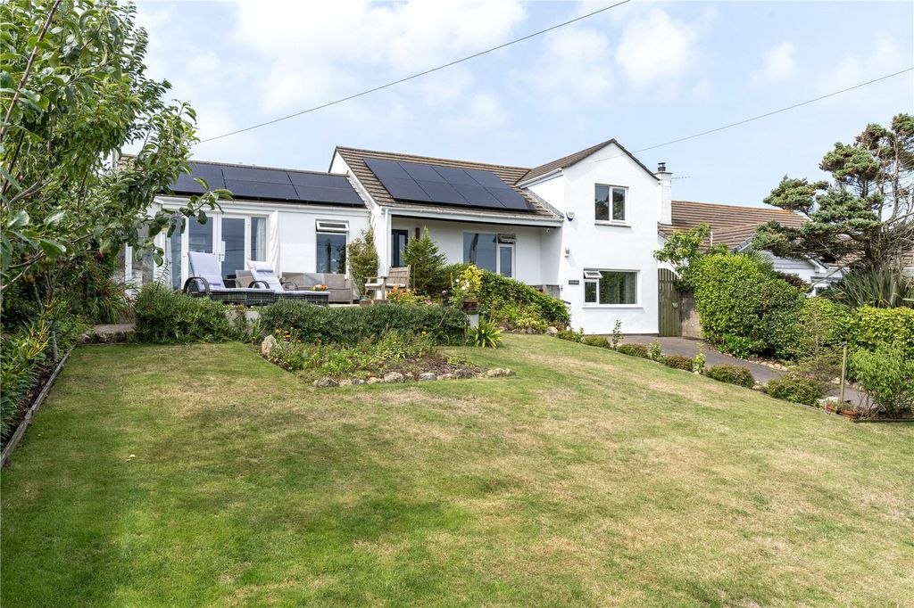 Property photo 1 of 30 Picture No. 04