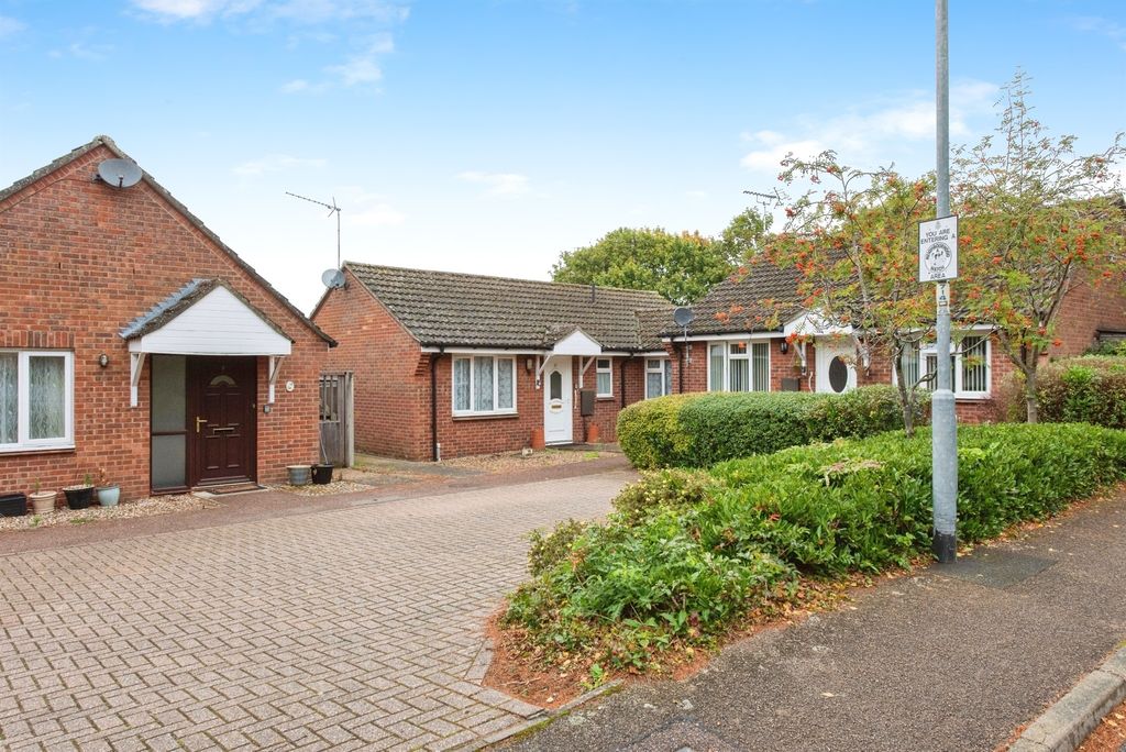 Property photo 1 of 16