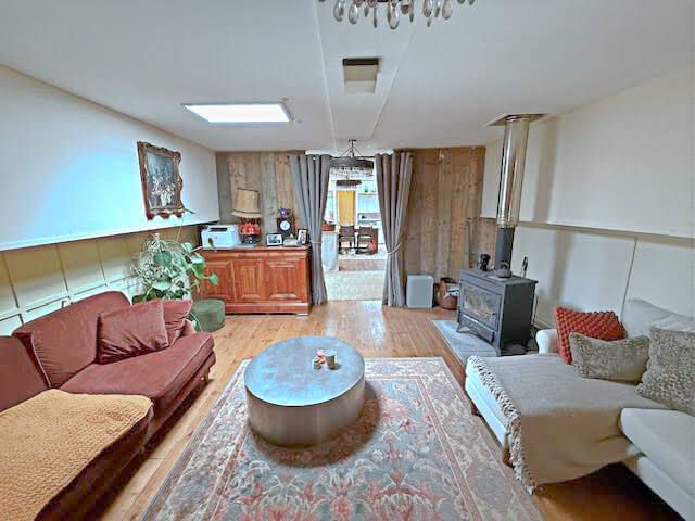 Property photo 3 of 21