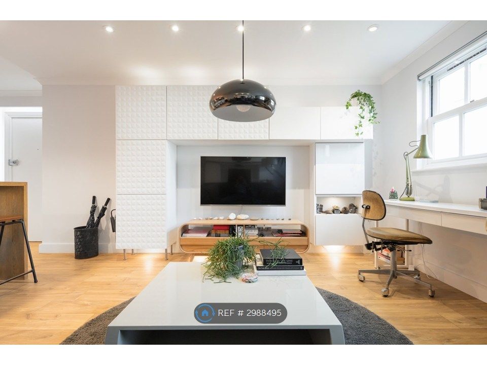 Property photo 1 of 25 4K Hdtv