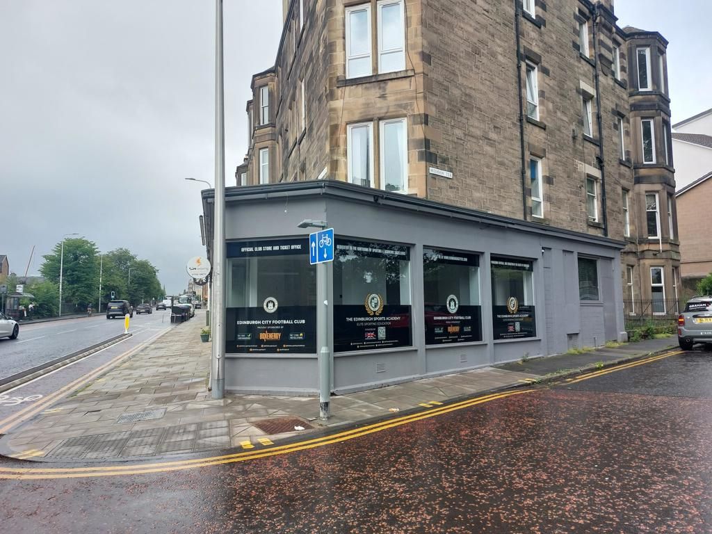 Property photo 3 of 6 Photo 6