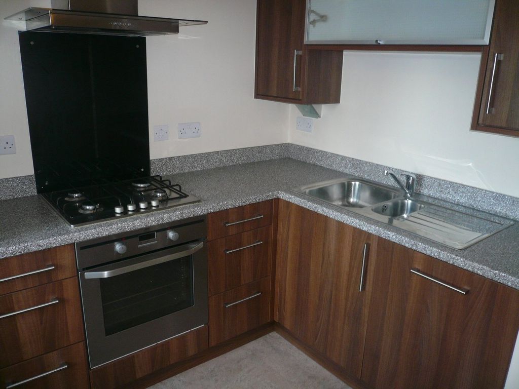Property photo 3 of 4 Kitchen