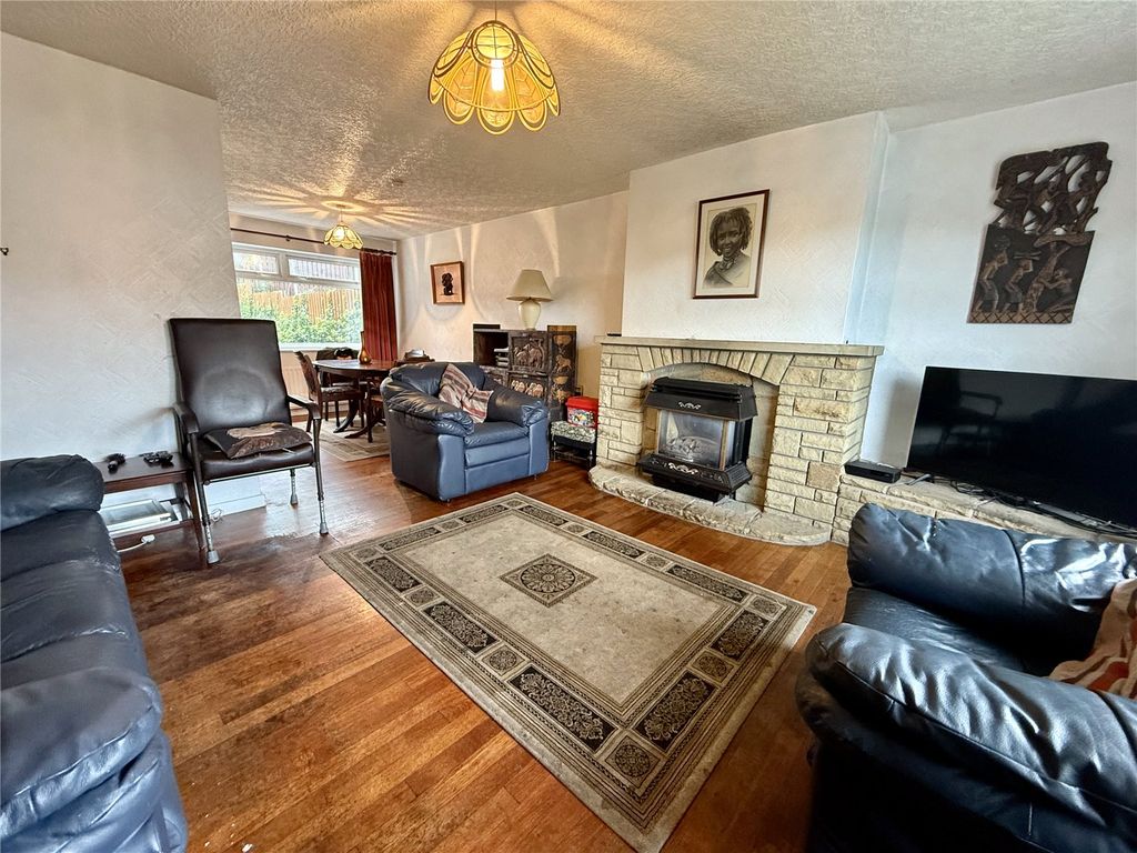 Property photo 2 of 14 Picture No. 09