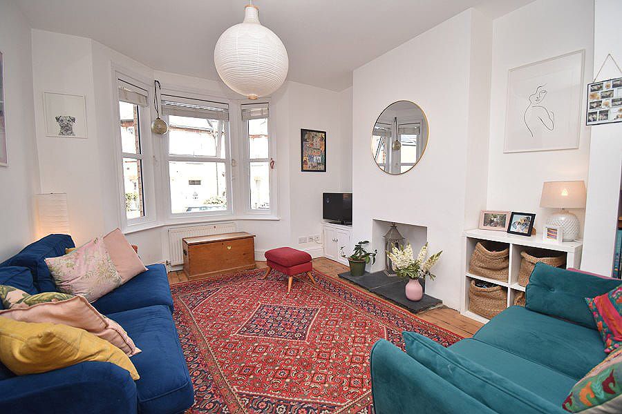 Property photo 2 of 14