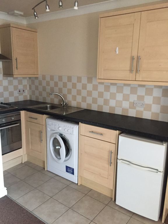 Property photo 3 of 5