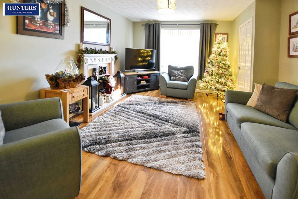 Property photo 3 of 12 Living Room