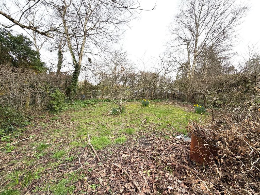 Property photo 1 of 4 Potential Building Plot.Jpg