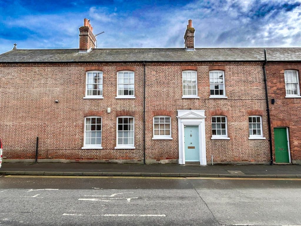 Property photo 1 of 19