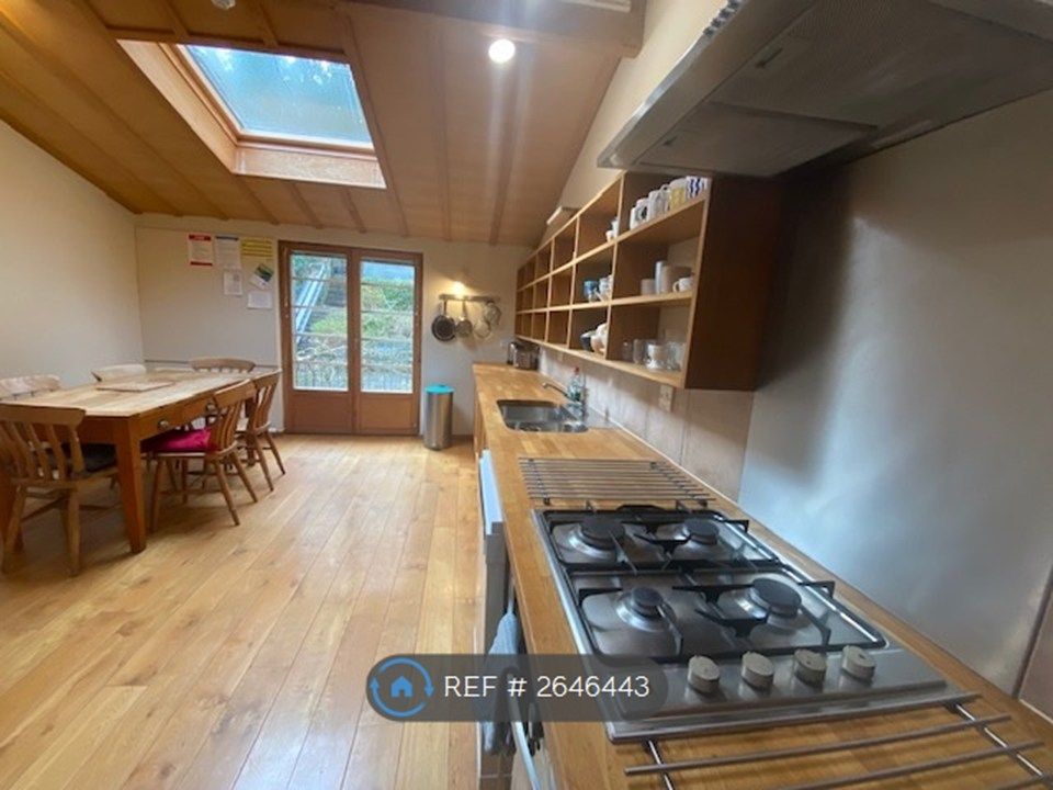 Property photo 2 of 12 Kitchen / Dining Room