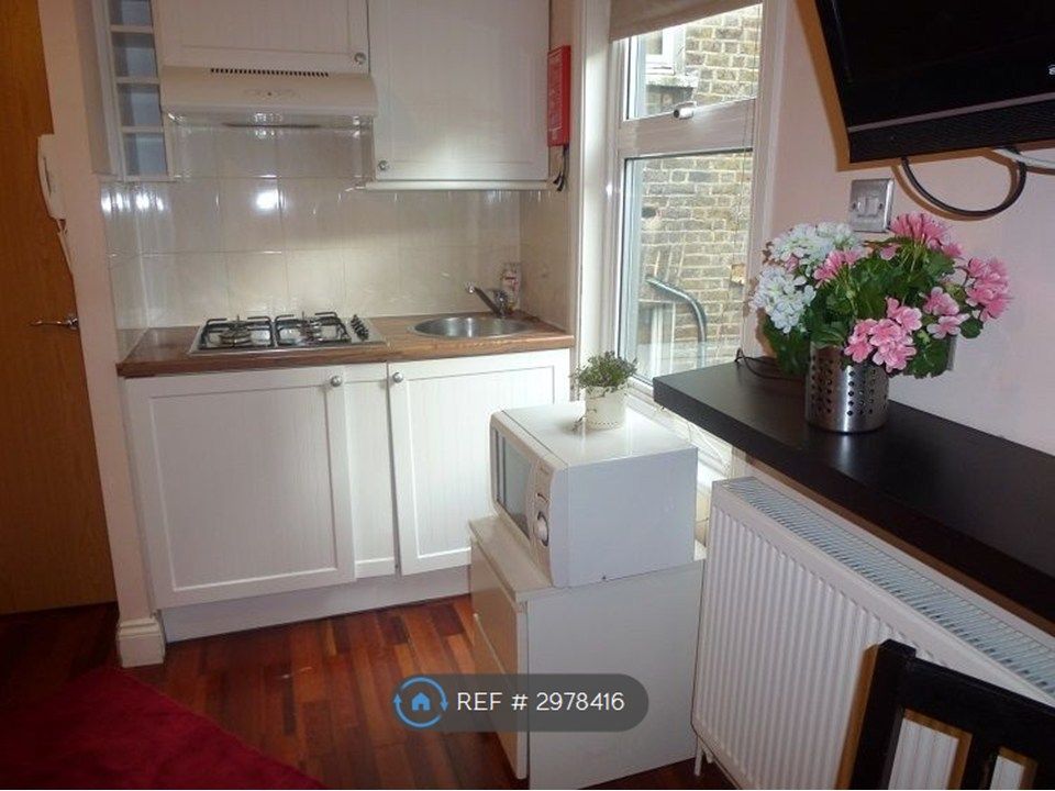 Property photo 3 of 4