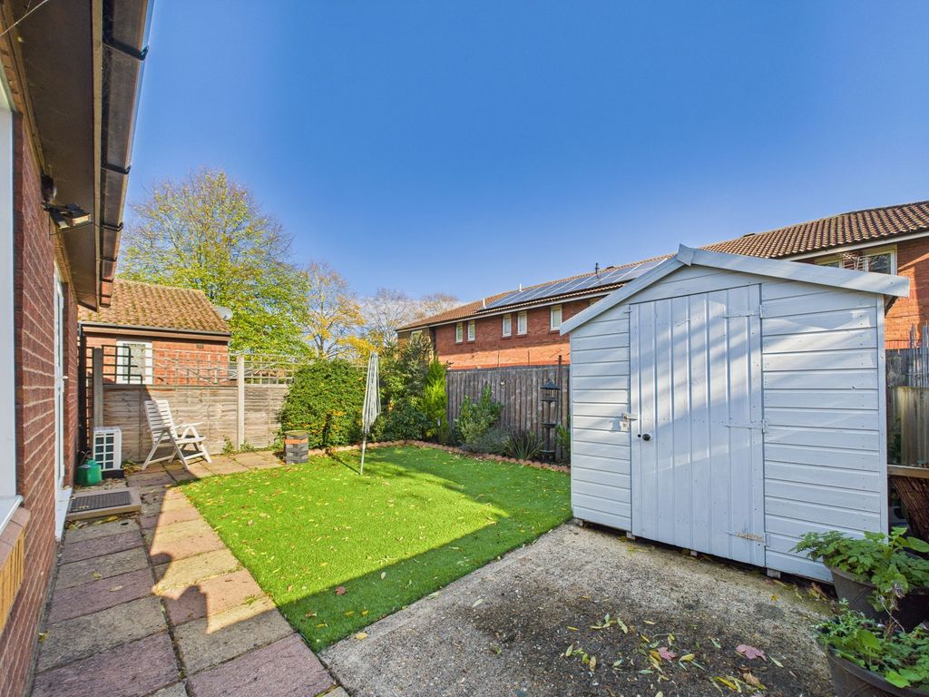 Property photo 2 of 12