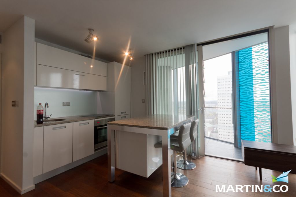 Property photo 2 of 9 7