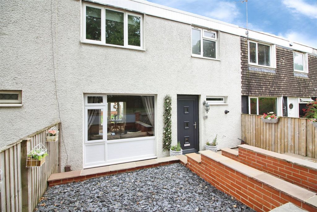 Property photo 1 of 16 Exterior
