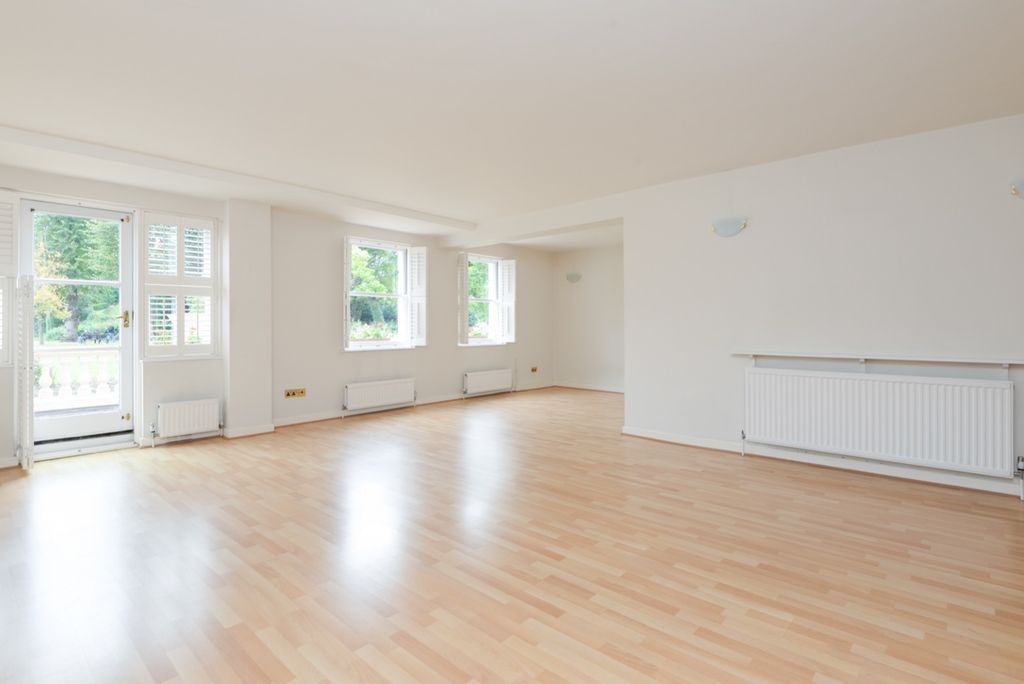 Property photo 3 of 15 1029015