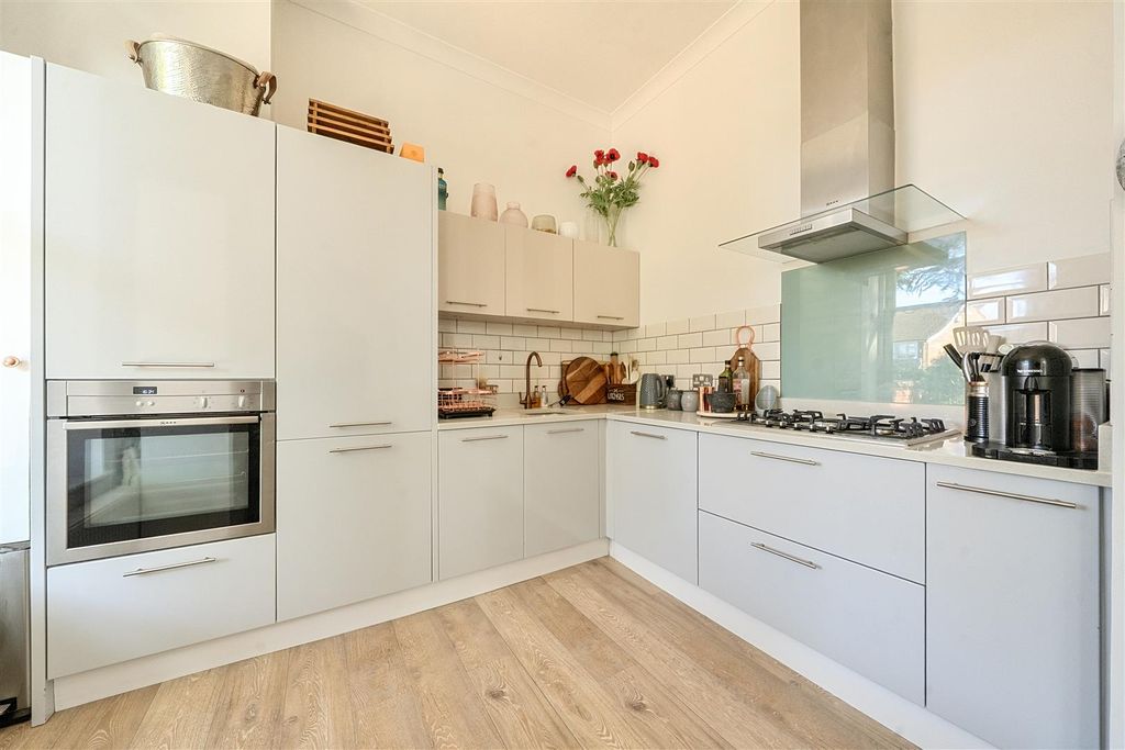 Property photo 3 of 16 1451005-5-69Eba493E0408.Jpg