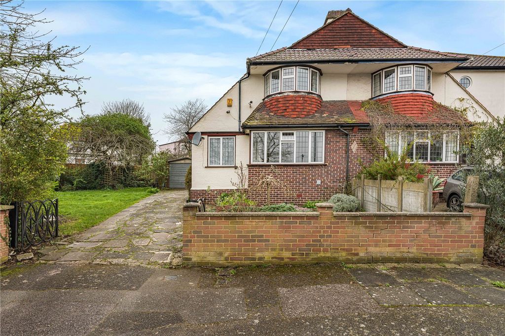 Property photo 1 of 22 Front