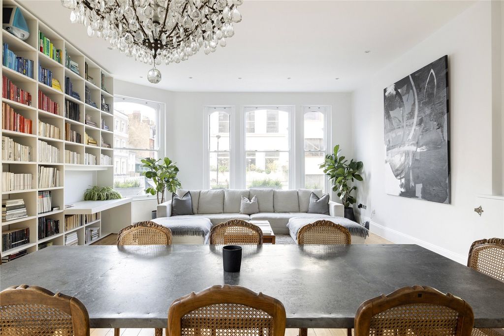 Property photo 2 of 14 Picture No. 03