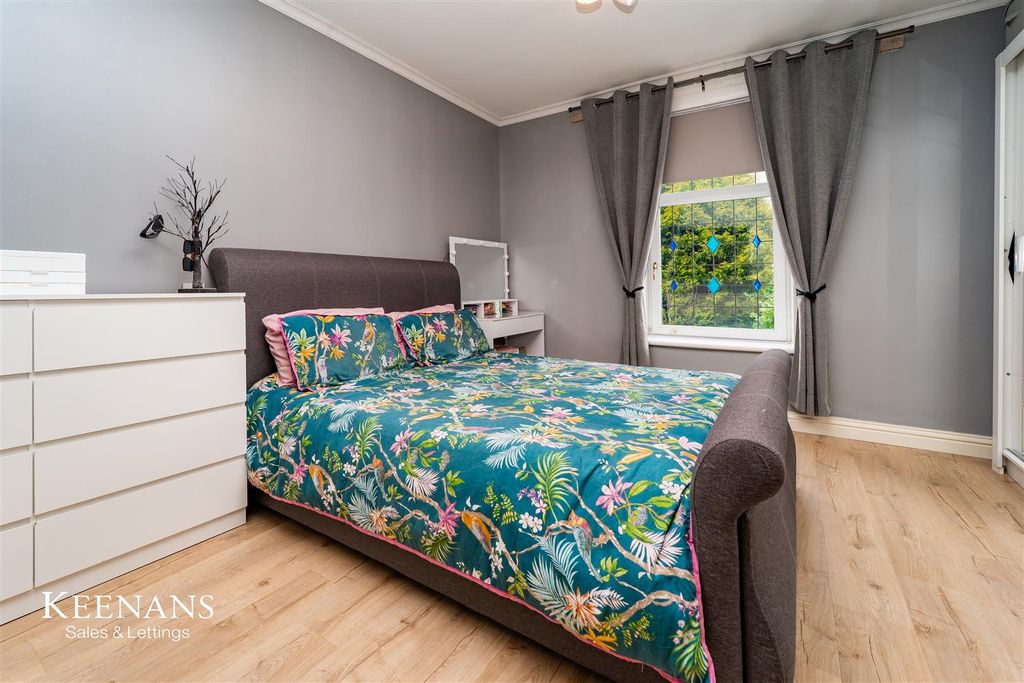 Property photo 3 of 30 Dsc03836.Jpg