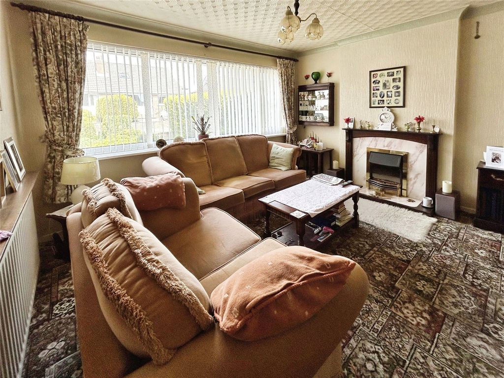 Property photo 2 of 16 Picture No. 02