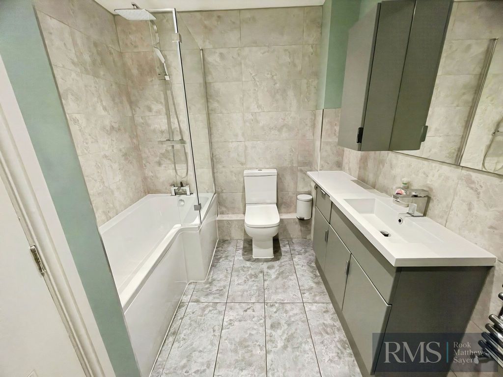 Property photo 2 of 10 Photo 2