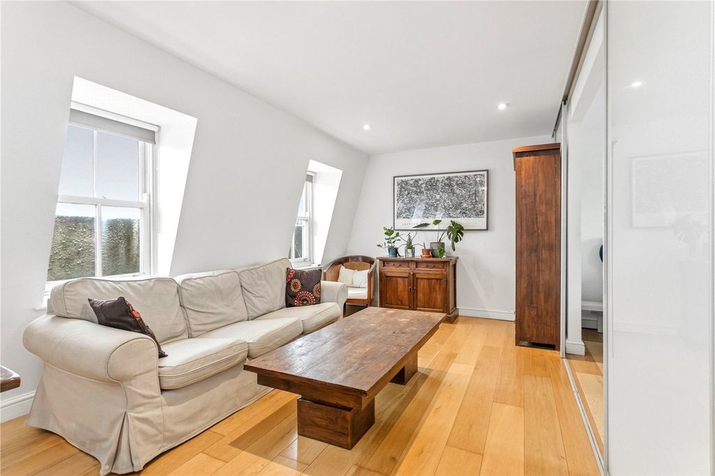 Property photo 1 of 12 Picture No. 09