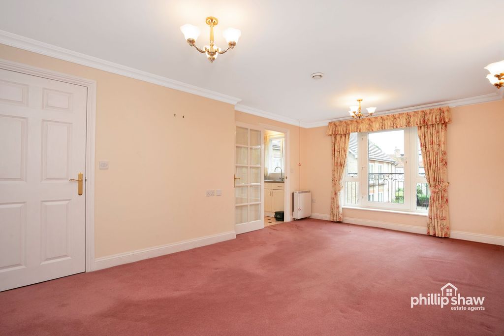 Property photo 3 of 7