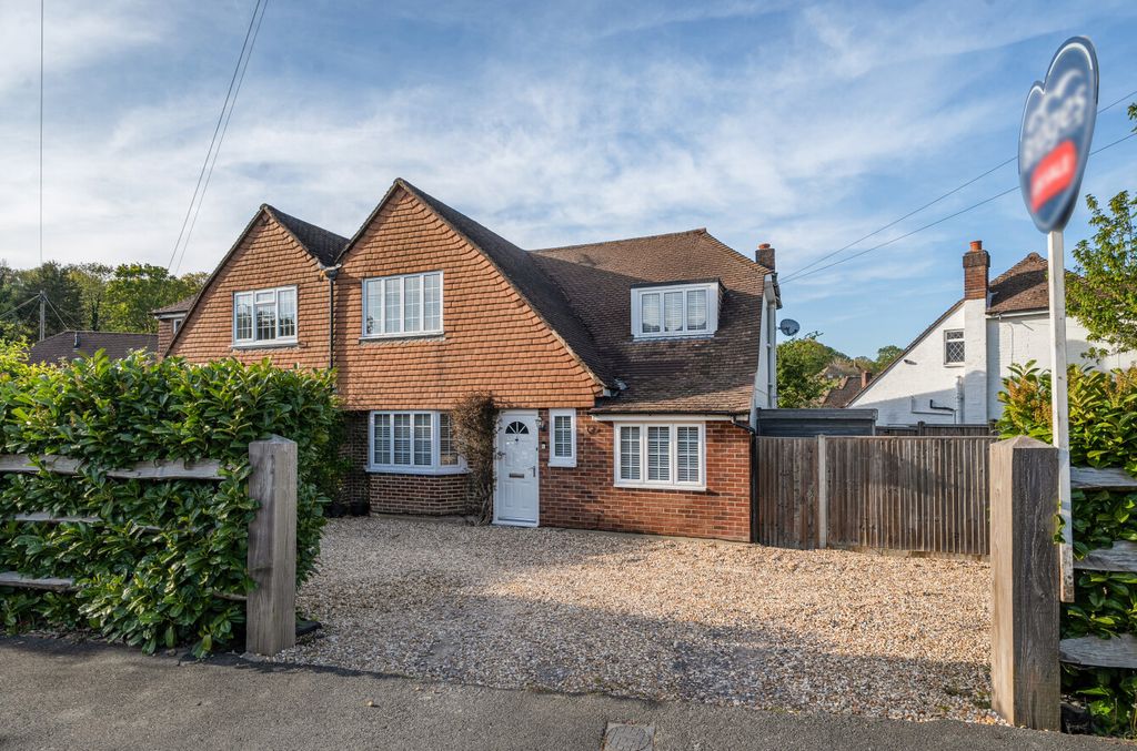 Property photo 1 of 25 1448454-23-69E9B4...